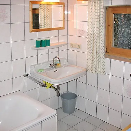 Bauernhaus Jorgner 316w 別荘 Hollenzen